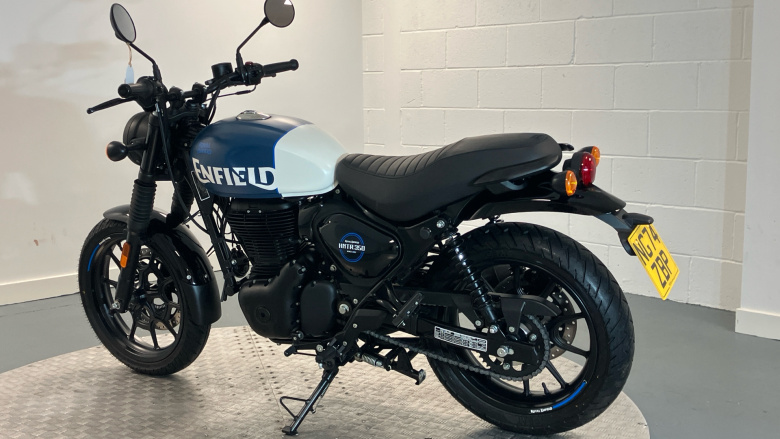 Royal Enfield Hntr 350 Rebel Red (23MY)